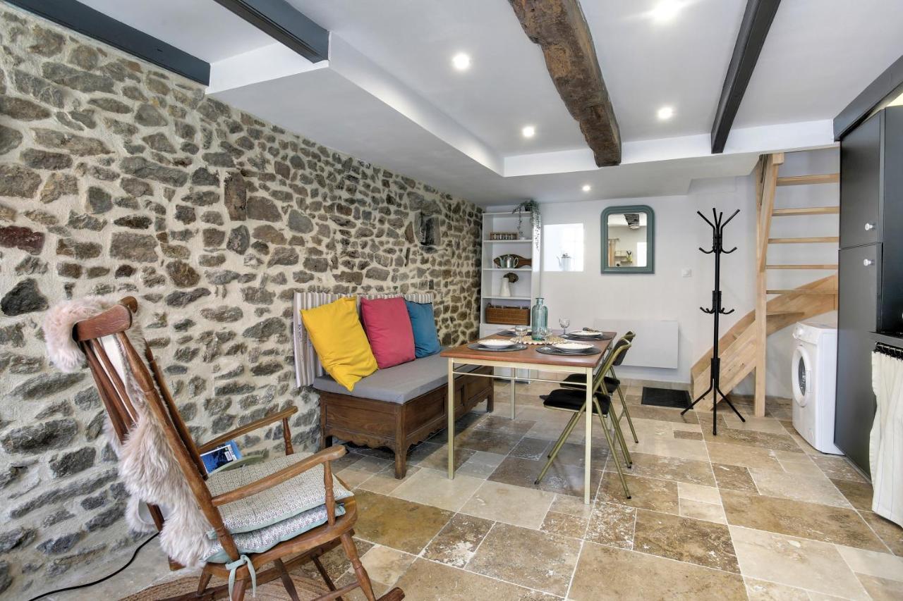 La Quinardais - Charmante Maison Avec Terrasse Saint-Samson-sur-Rance المظهر الخارجي الصورة